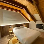 Duplex *
