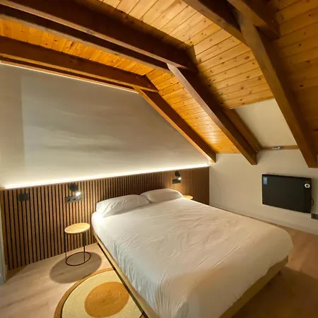 Duplex *